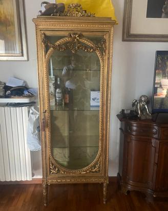 Vetrina stile eclettico fine 800