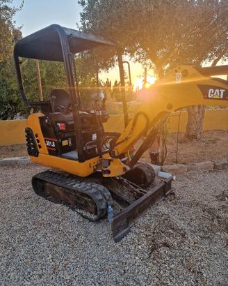 cat 301.8