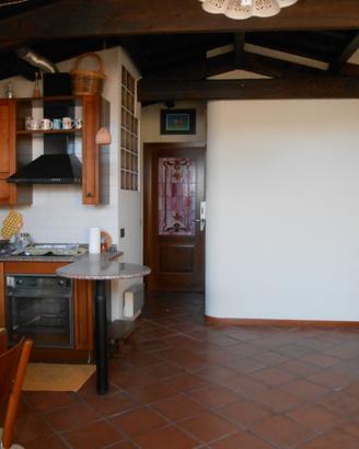 Attico bilocale, quarto piano, Terrazza 25 mq