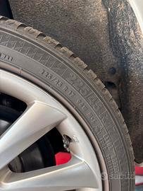 Gomme 4 stagioni 225/45 R17 W91