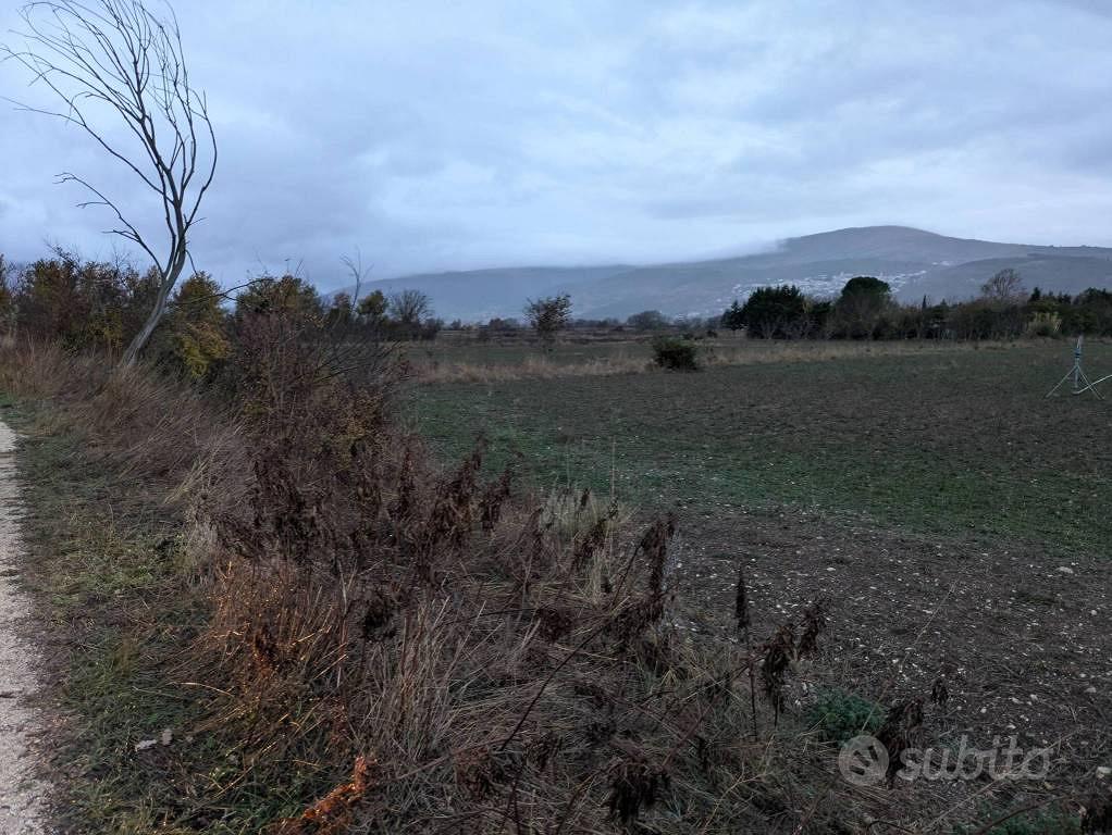 Immobile in asta di 9520 m² a Ofena - Vista 2