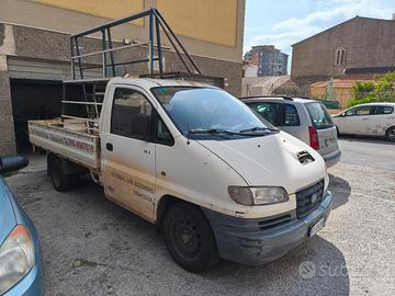 Hyundai H1 cassonato