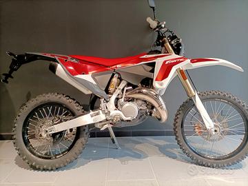 Nuova Fantic XE 125 enduro 2t OPERAZIONE 50%