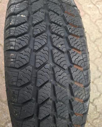 4 gomme 155/65 R14  4 stagioni pari al nuovo