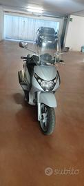 Beverly 400 i e 