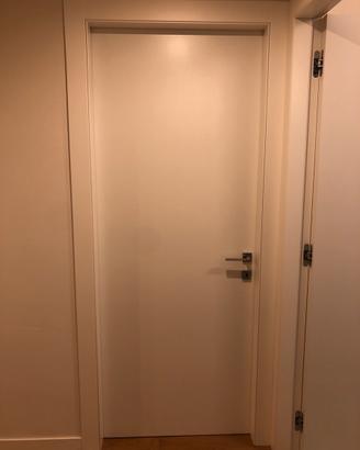 Porta a battente da interno in legno