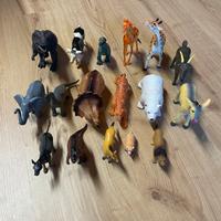 Set animali giocattolo