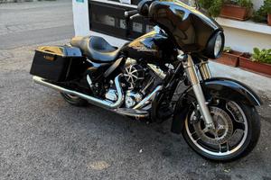 Harley devidson street glide