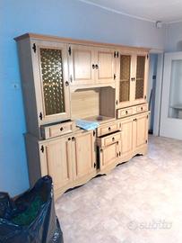 credenza e soggiorno