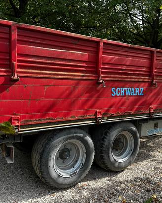 Rimorchio agricolo trazionato Schwarz