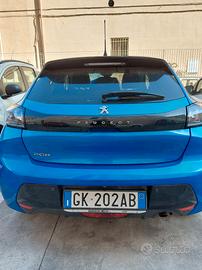 Peugeot 208 - 2022
