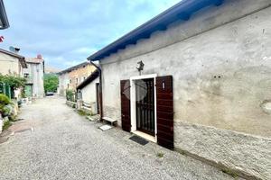 RUSTICO A FERRARA DI MONTE BALDO