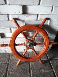 Ruota timone in legno e bronzo