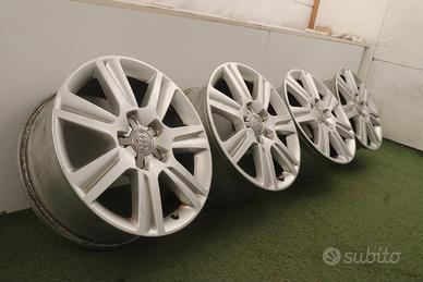 Cerchi in lega Audi A3 A4 A4L Q2 17 ORIGINALI