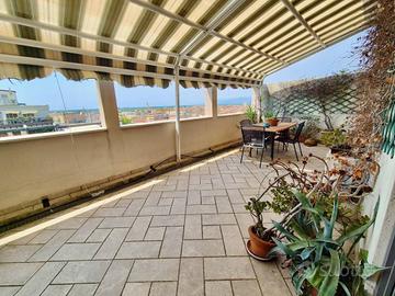 Attico / Mansarda di 133 m² con 4 locali a Pisa