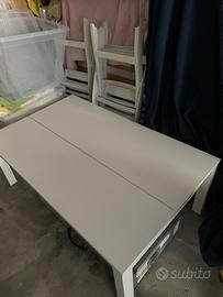 Tavolino basso. Ikea