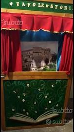 Teatrino per marionette sia per piccoli e grandi