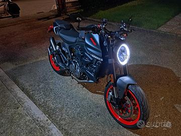 Ducati Monster 937+