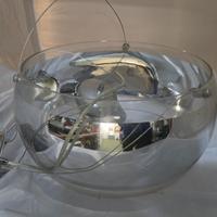 Lampadario elegante in vetro e cromature