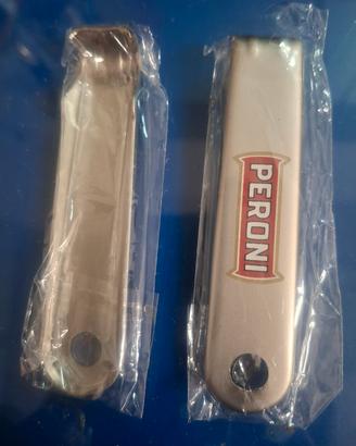 Apribottiglia vintage Peroni. 2 pezzi.
