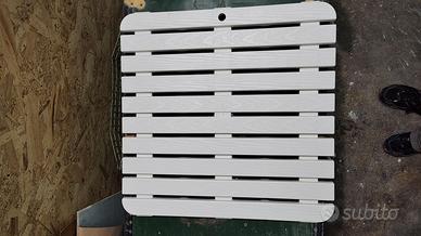 Pedana antiscivolo per doccia