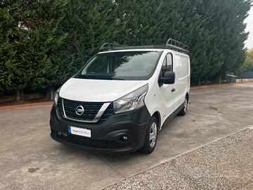 Furgone Nissan NV300