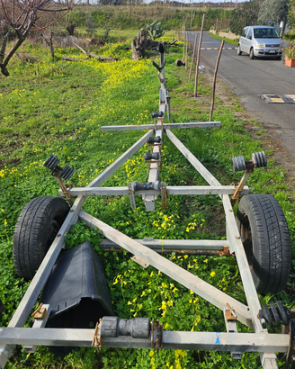 Carrello tats per barca