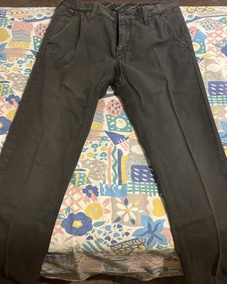 Pantaloni gas