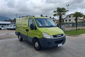 Iveco Daily Furgonato PARI AL NUOVO