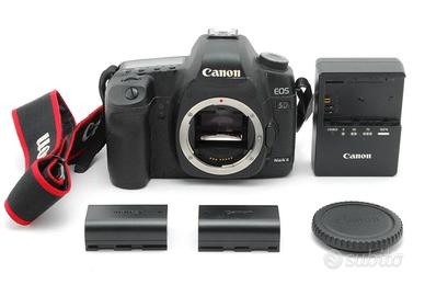 Canon EOS 5D Mark II corpo macchina - 3500 scatti