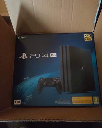 ps4 pro 1tb e 24 Giochi 
