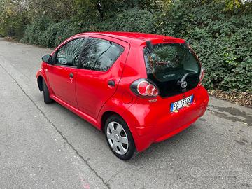 TOYOTA Aygo 2ª serie - 2011 benzina euro5B