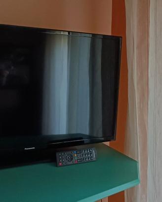 Tv Panasonic 32" HD Ready TX-32F300E 