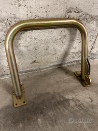 Forchettone per parcheggio auto