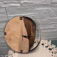 Orologio in legno e ferro