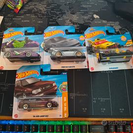 lotto n.4 macchinine nuove hot wheels,mattel