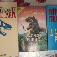 tre volumi sul tema dei dinosauri
