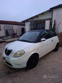 LANCIA Y 