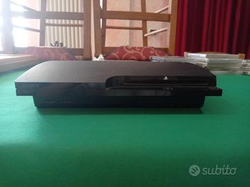 PlayStation 3 +accessori e giochi