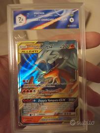 Reshiram e Charizard GX alleati e Mewtwo