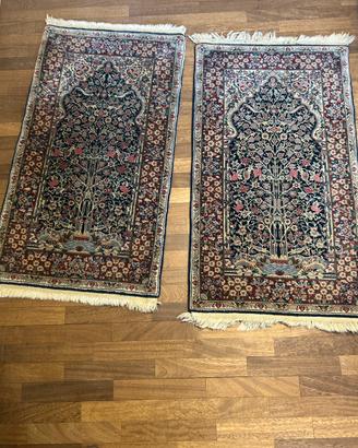 Coppia di Tappeti scendiletto classici 60x110