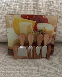 Tagliere completo di coltelli per formaggio