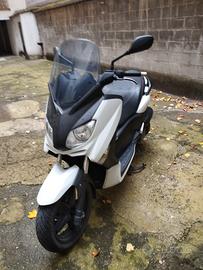 Yamaha X-Max 250 - 2013