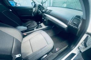 BMW Serie 1 118d M Sport (2010)