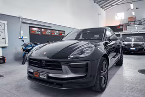 Porsche Macan T