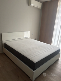 Letto matrimoniale contenitore + materasso