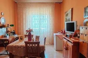 Ristrutturato ,Luminoso,2 Balconi e Cantinuola