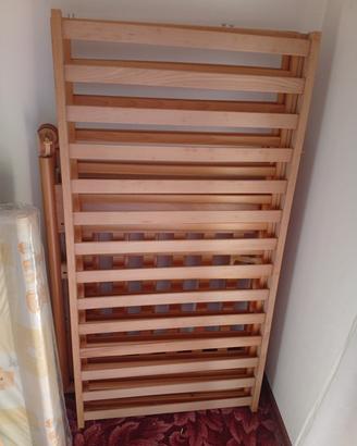 Lettino in legno bambino