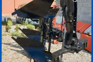 ARATRO BIVOMERE IDRAULICO