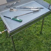 barbecue in acciaio inox 